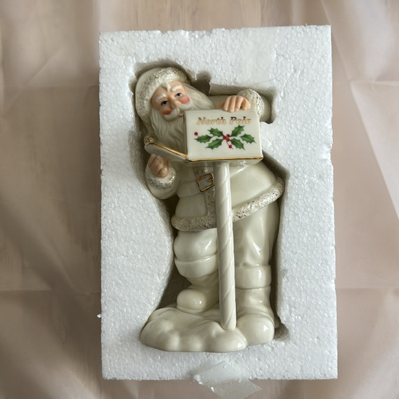 Lenox Santa “Check the List” Figurine - Picture 1 of 4